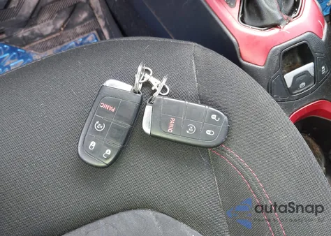 2016 Jeep Renegade Trailhawk from USA, damaged, VIN ZACCJBCT2GPD99526